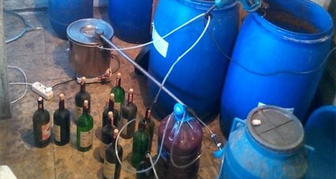 Bir haftada 2 bin şişe kaçak içki yakalandı