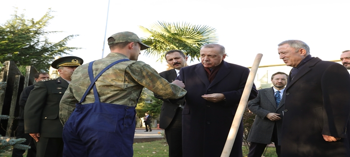 Cumhurbaşkanı Erdoğan?dan tezkeresine 10 gün kalan askere hediye