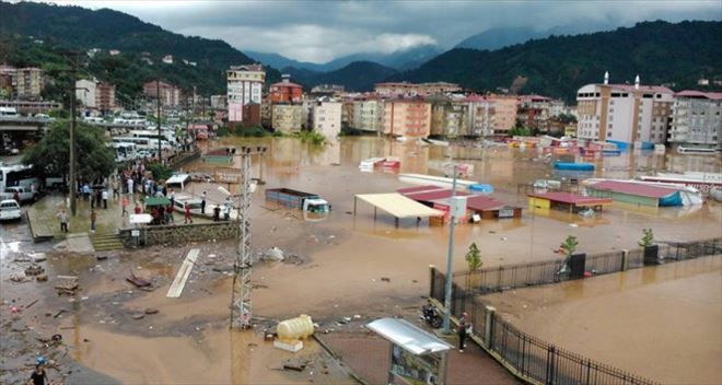 Artvin´de sel felaketi: 7 ölü