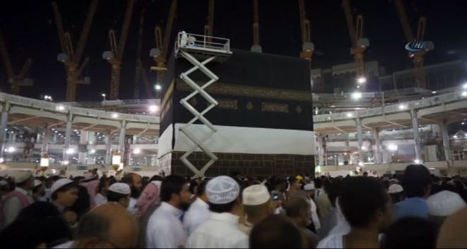 Kabe´nin örtüsü değiştirildi