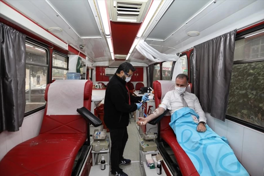 Kızılay Haftası Kan Bağış Kampanyasıyla Kutlanıyor