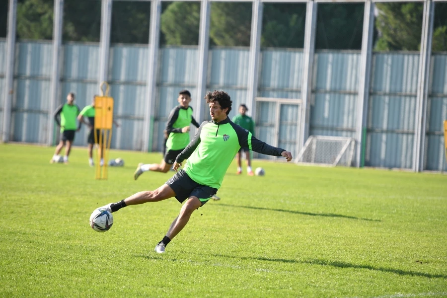 Bursaspor’da Gençlerbirliği maçı hazırlıkları tamamlandı   