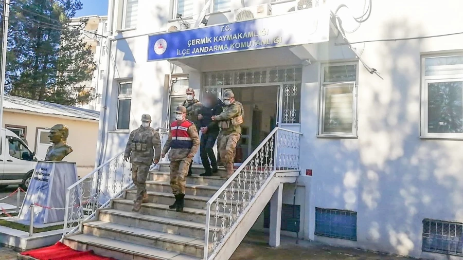  Diyarbakır’da 28 ayrı suç dosyası olan şahıs yakalandı   