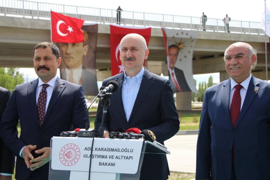 Bakan Karaismailoğlu : “Yeni Türkiye’nin geleceğini planlıyoruz”