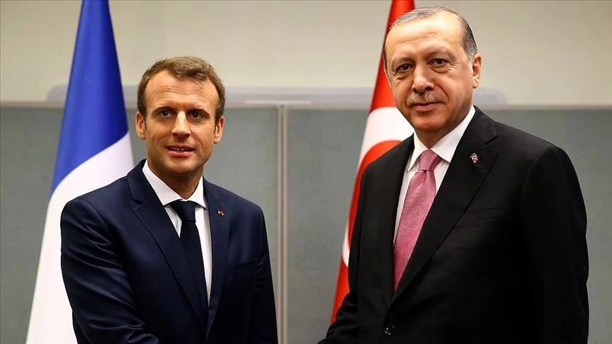 Cumhurbaşkanı Erdoğan,  Macron’la telefonda görüştü