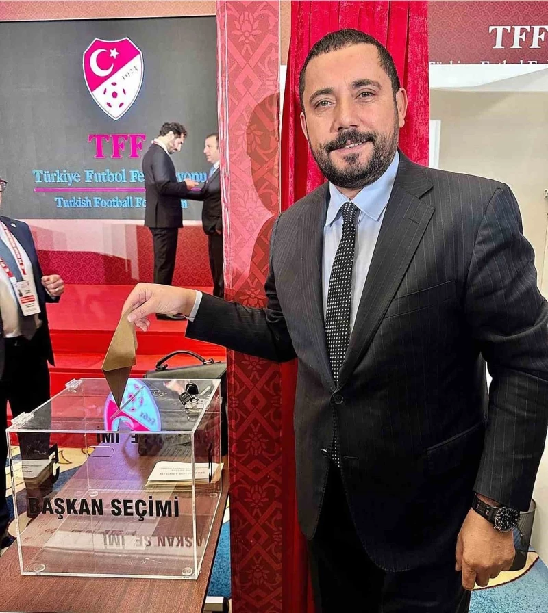 Vanspor FK Başkanı Feyat Kıyak: 