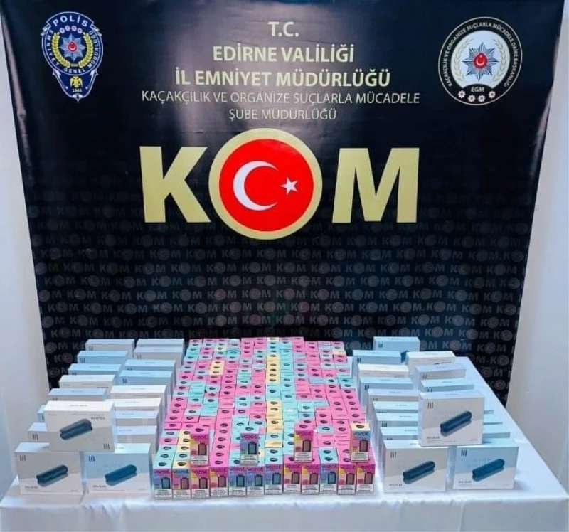 Edirne’de gümrük kaçağı 260 elektronik sigara ele geçirildi
