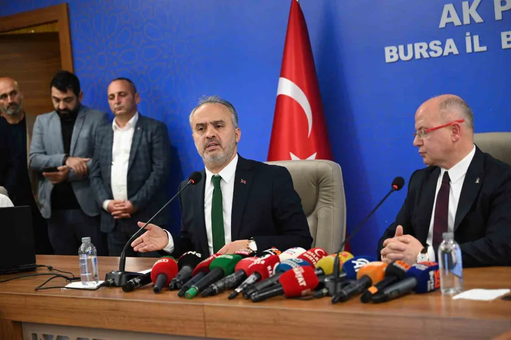 AK Parti İl Başkanı Davut Gürkan ve Alinur Aktaş