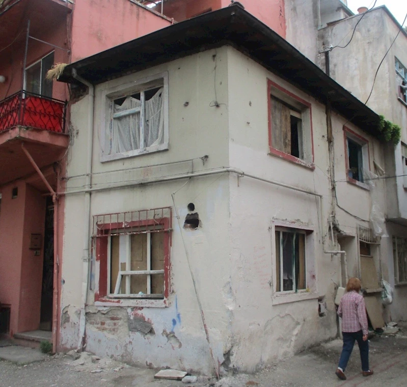 Osmangazi’de metruk bina yıkımı