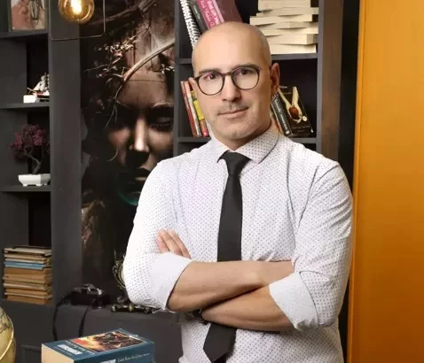 Dr. Öğr. Üyesi Engin Eker: Saplantılı kişiler, ayrılığa mantık ötesi direnir  