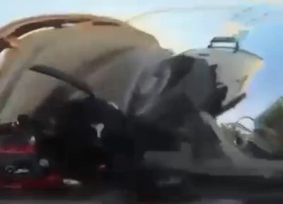 Motosiklet sürücüsü Saniye