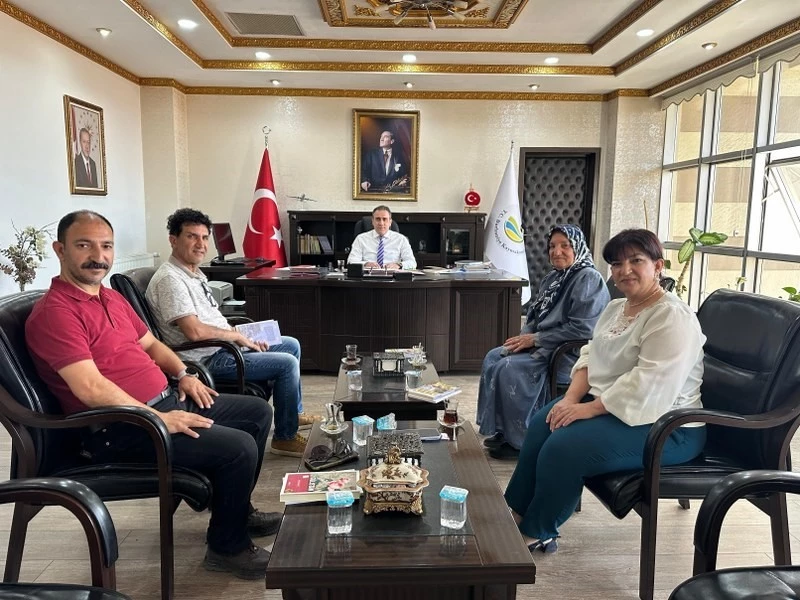 Kaymakam Memiş, şehit ailesini ağırladı
