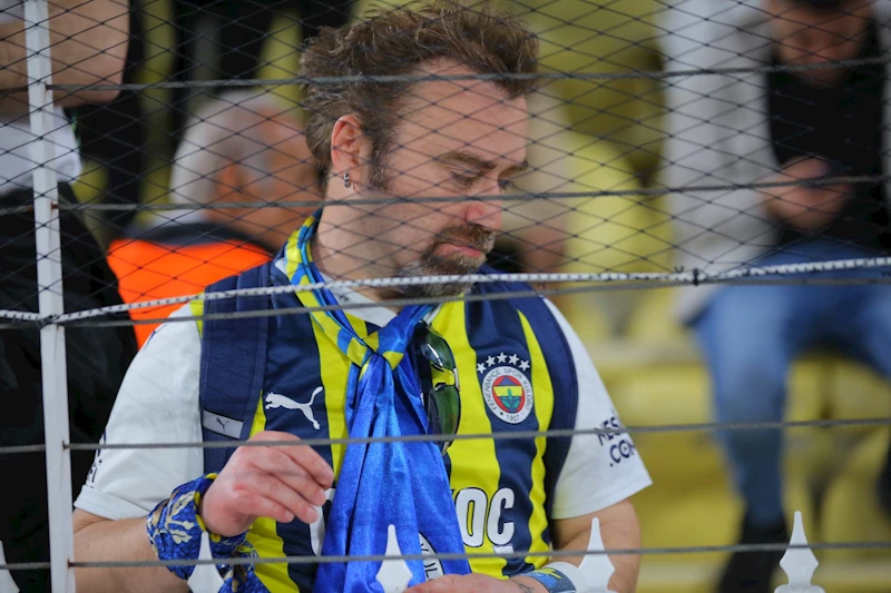Beşiktaş yenilgisi sonrası Fenerbahçeli taraftarlar büyük üzüntü yaşadı
