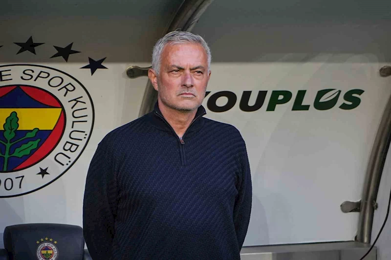 Jose Mourinho, Fenerbahçe’de 5. derbisini de kazanamadı
